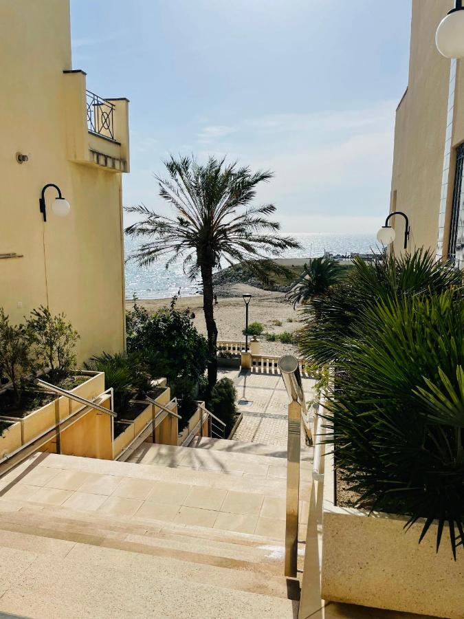 La Marina2 Seaview With Amazing Terrace Apartment ซีเจส ภายนอก รูปภาพ